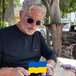 Meet your Posher, Normand